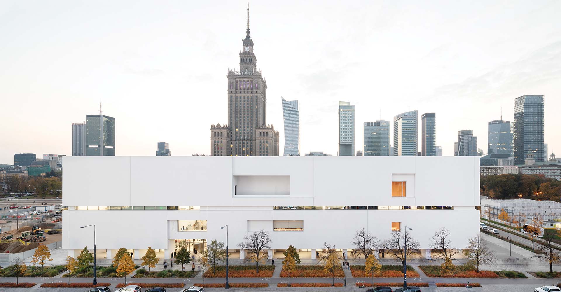 Warsaw’s Museum of Modern Art is a Lesson in Contrast